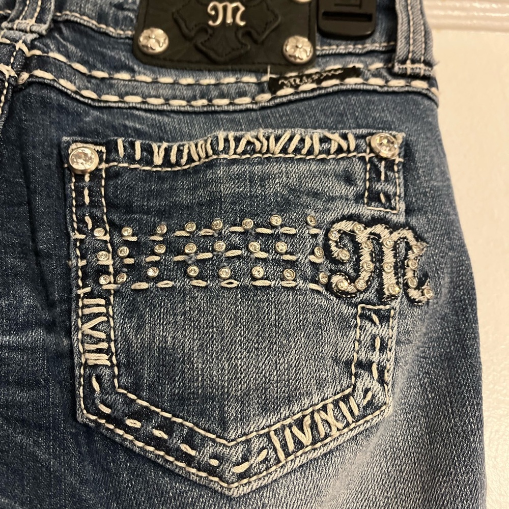 Miss Me Skinny Jeans - Picture 5 of 9